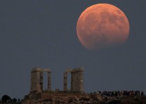 El eclipse lunar, en el mundo