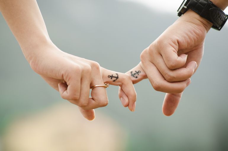 Si buscas pareja por internet, hoy es tu día. Si buscas pareja por internet, hoy es tu día.