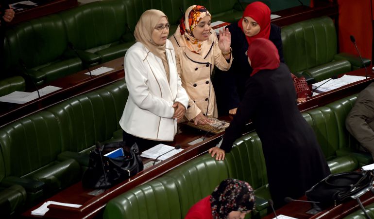 El partido islamista Ennahdha durante un debate en el Parlamento de Túnez. El partido islamista Ennahdha durante un debate en el Parlamento de Túnez.
