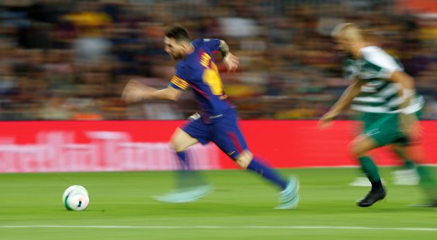 Messi, al ataque en el partido entre el Barcelona y el Eibar. Messi, al ataque en el partido entre el Barcelona y el Eibar.