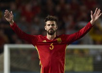 Gerard Piqué, durante un partido con la Selección