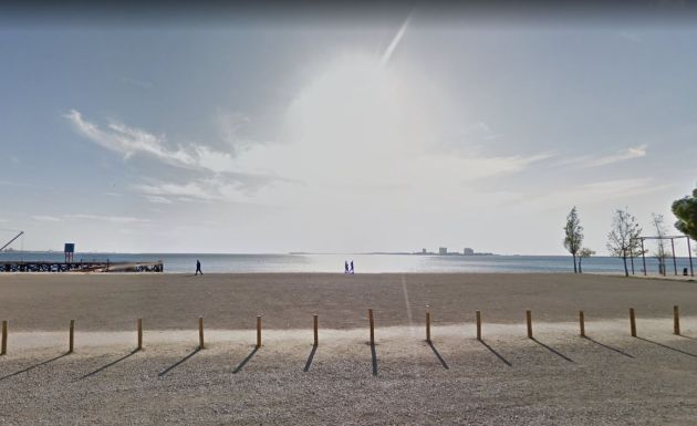 Vista desde la nueva avenida José Mourinho en Setúbal, Portugal Vista desde la nueva avenida José Mourinho en Setúbal, Portugal