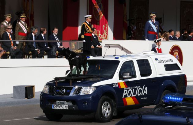 Un vehículo de guías caninos de la Policía Nacional. Un vehículo de guías caninos de la Policía Nacional.