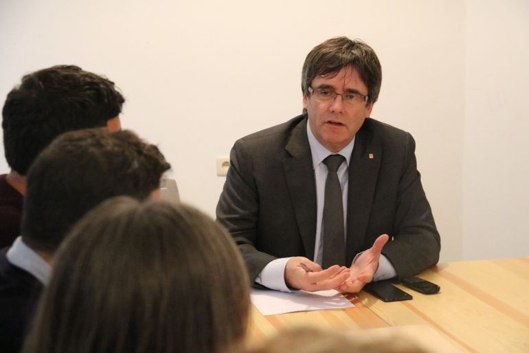 Interior responde a Bélgica: Puigdemont irá a Estremera, tendrá contacto con su abogado y se le protegerá de agresiones Interior responde a Bélgica: Puigdemont irá a Estremera, tendrá contacto con su abogado y se le protegerá de agresiones