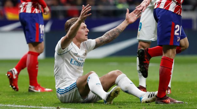 Toni Kroos se queja tras desperdiciar una de las ocasiones del Real Madrid Toni Kroos se queja tras desperdiciar una de las ocasiones del Real Madrid