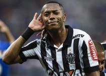 Robinho, condenado a nueve años de prisión por violencia sexual
