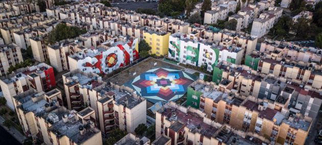 Los murales pintados por el colectivo artístico español 'Boa Mistura' en una plaza de Guadalajara Los murales pintados por el colectivo artístico español 'Boa Mistura' en una plaza de Guadalajara
