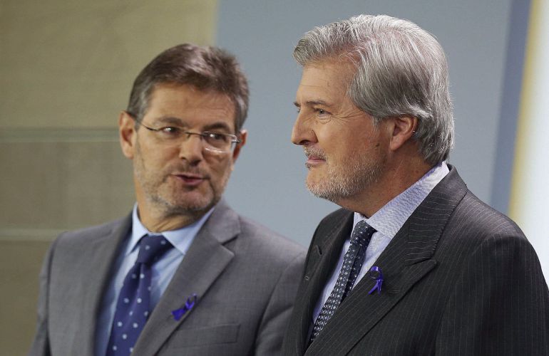 El portavoz del Gobierno, Íñigo Méndez de Vigo y el ministro de Justicia, Rafael Catalá El portavoz del Gobierno, Íñigo Méndez de Vigo y el ministro de Justicia, Rafael Catalá