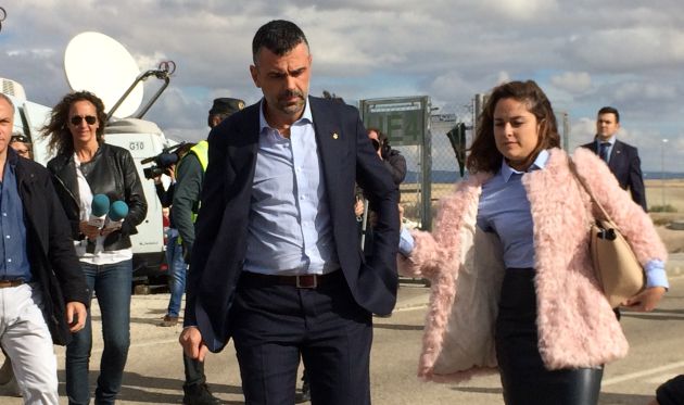 El exconseller Santi Vila tras salir de la cárcel de Estremera El exconseller Santi Vila tras salir de la cárcel de Estremera