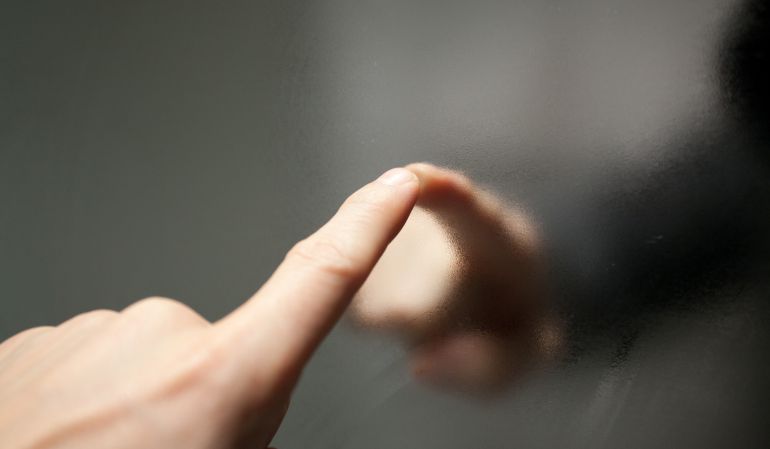 El espejo que pretende acabar con el aire acondicionado. El espejo que pretende acabar con el aire acondicionado.