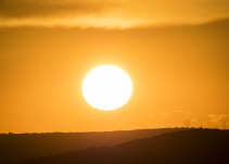 ¿Cuáles son los verdaderos colores del Sol, la Luna y cada planeta?