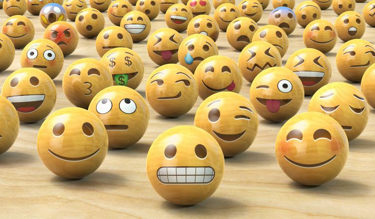 Los nuevos emojis que aspiran a llegar a tu teléfono móvil en 2018. Los nuevos emojis que aspiran a llegar a tu teléfono móvil en 2018.