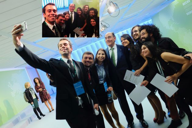 Algunos de los ganadores de las becas Iberdrola el presidente de la compañía, Ignacio Galán Algunos de los ganadores de las becas Iberdrola el presidente de la compañía, Ignacio Galán