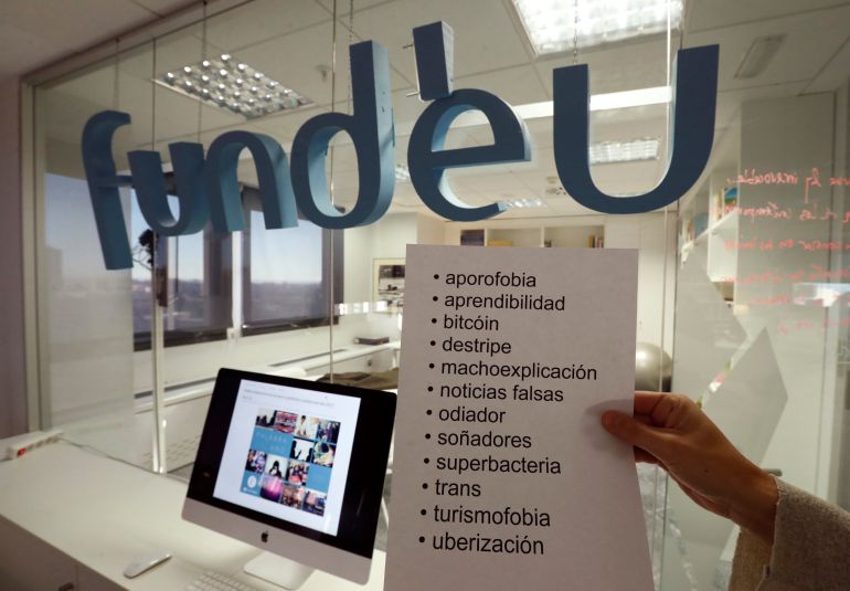 "Bitcóin", "noticias falsas", "trans", "turismofobia" y "uberización" son algunas de las candidatas a palabra del año 2017 de la Fundación del Español Urgente "Bitcóin", "noticias falsas", "trans", "turismofobia" y "uberización" son algunas de las candidatas a palabra del año 2017 de la Fundación del Español Urgente