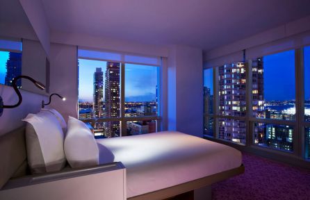 Habitación del hotel YOTEL New York. Habitación del hotel YOTEL New York.