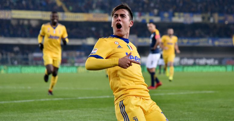 Paulo Dybala celebra uno de sus goles en Verona Paulo Dybala celebra uno de sus goles en Verona