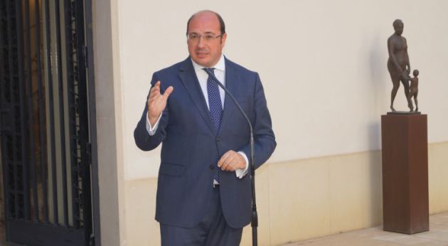 Pedro Antonio Sánchez dimitió tras su imputación en la Púnica Pedro Antonio Sánchez dimitió tras su imputación en la Púnica