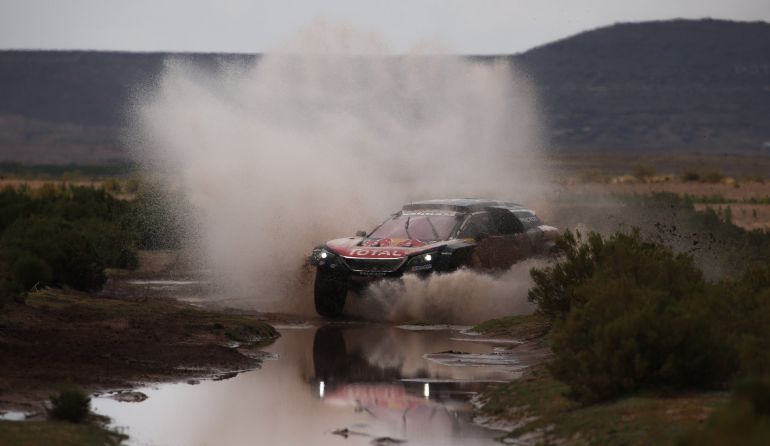 Carlos Sainz, durante la séptima etapa del Rally Dakar Carlos Sainz, durante la séptima etapa del Rally Dakar