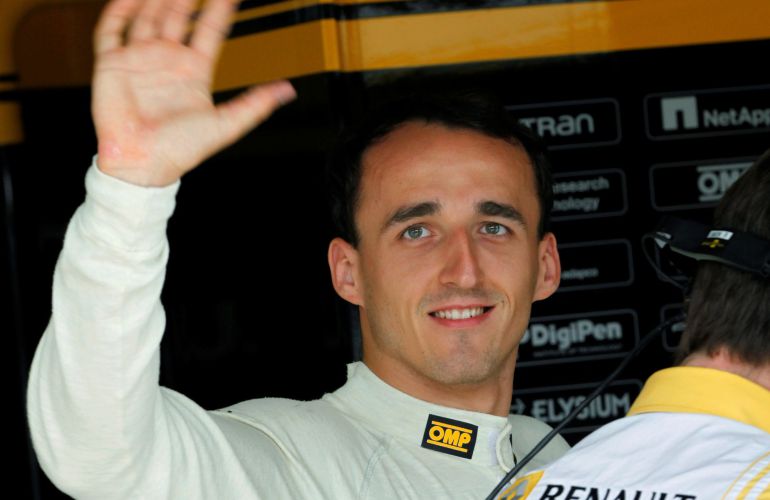 Robert Kubica, en el Gran Premio de Hungría de 2010. Robert Kubica, en el Gran Premio de Hungría de 2010.