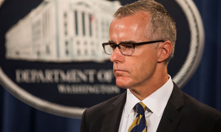 Imagen de archivo del "número dos" del Buró Federal de Investigaciones (FBI), Andrew McCabe, durante una rueda de prensa Imagen de archivo del "número dos" del Buró Federal de Investigaciones (FBI), Andrew McCabe, durante una rueda de prensa