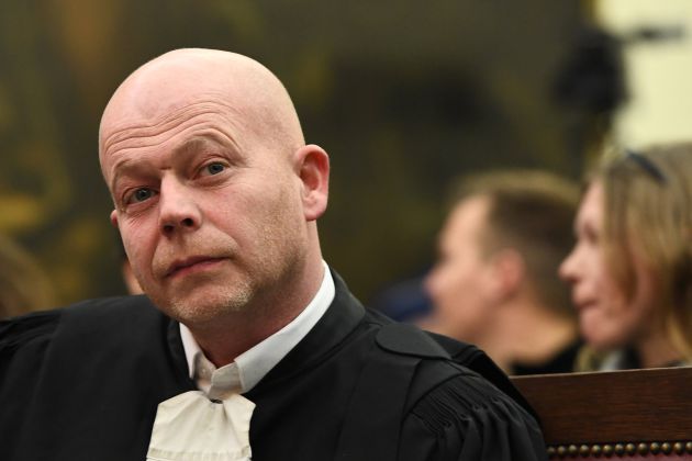 Sven Mary, abogado de Salah Abdeslam, durante el juicio de este lunes Sven Mary, abogado de Salah Abdeslam, durante el juicio de este lunes
