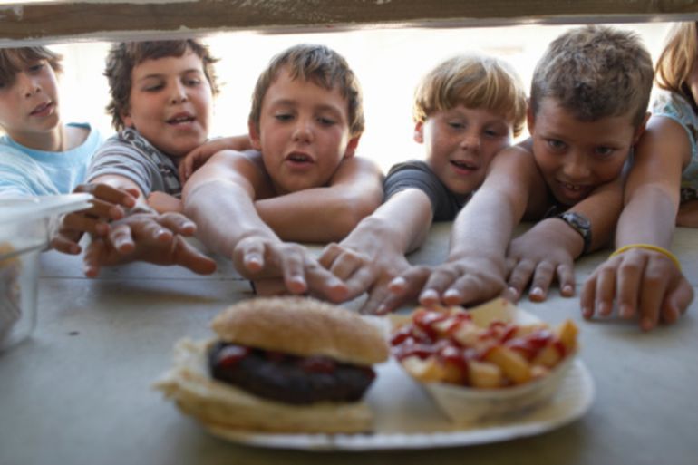 obesidad en niños: Menos azúcar, grasas y sal en 3.500 alimentos y refrescos obesidad en niños: Menos azúcar, grasas y sal en 3.500 alimentos y refrescos