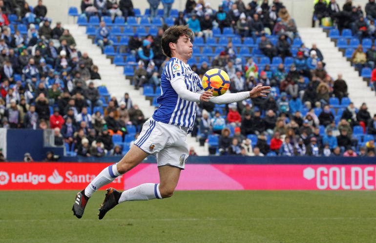 Álvaro Odriozola durante un partido de esta temporada ante el Leganés en Butarque Álvaro Odriozola durante un partido de esta temporada ante el Leganés en Butarque