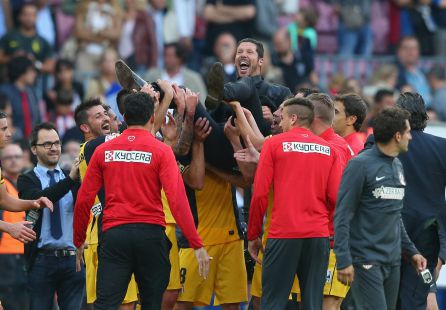 El Atlético de Madrid celebra el título de liga en el Camp Nou El Atlético de Madrid celebra el título de liga en el Camp Nou