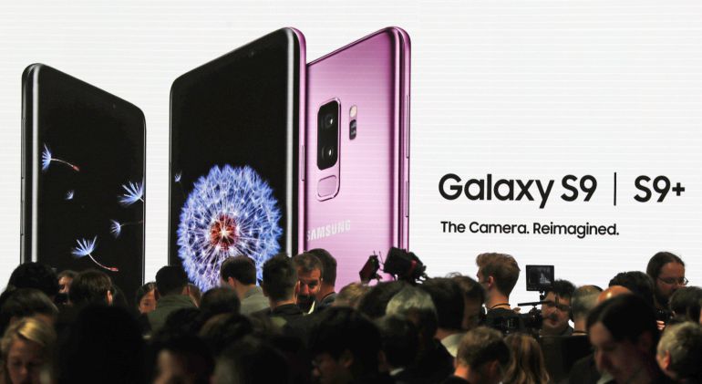 Samsung presenta el Galaxy S9 y el S9 Plus: así son sus nuevos buques insignia Samsung presenta el Galaxy S9 y el S9 Plus: así son sus nuevos buques insignia