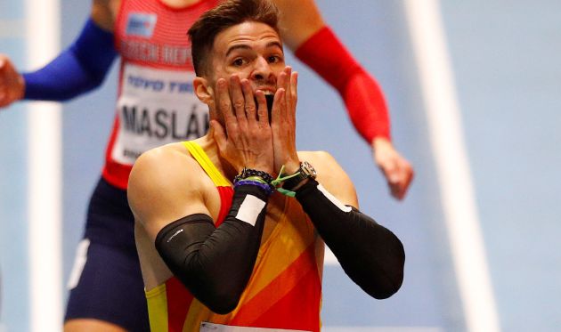 Óscar Husillos, al término de la final de 400 metros. Óscar Husillos, al término de la final de 400 metros.