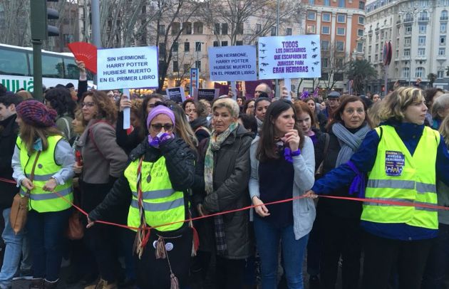 Ingenio en busca de igualdad: las pancartas de las marchas feministas Ingenio en busca de igualdad: las pancartas de las marchas feministas