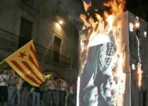 Estrasburgo condena a España por imponer cárcel por quemar una foto de los reyes