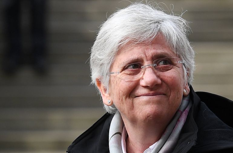 La exconsejera del gobierno autónomo de Cataluña Clara Ponsatí a su llegada a la comisaría de policía de St. Leonards en Edimburgo La exconsejera del gobierno autónomo de Cataluña Clara Ponsatí a su llegada a la comisaría de policía de St. Leonards en Edimburgo
