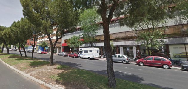 La joven consiguió escapar en la calle Hermanos García Noblejas La joven consiguió escapar en la calle Hermanos García Noblejas