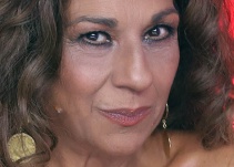 'Centro médico' da la sorpresa fichando a Lolita y su hija Elena Furiase