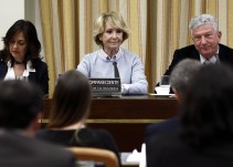 Aguirre, a quienes se resisten a dimitir: En casa se está muy bien