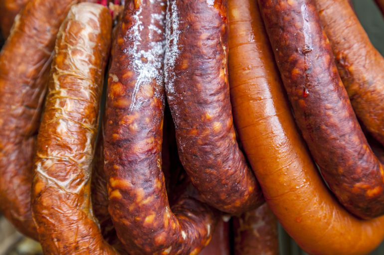Sartas de chorizo español. Sartas de chorizo español.