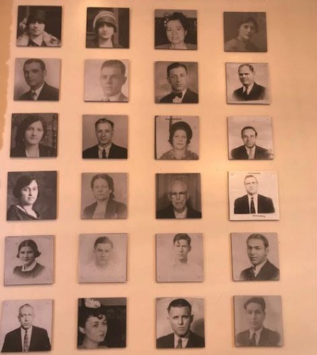 Fotografías de españoles en 'La Nacional'. Fotografías de españoles en 'La Nacional'.