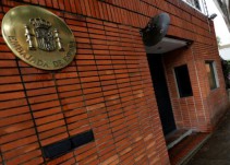 España y Venezuela acuerdan iniciar un proceso para normalizar las relaciones diplomáticas