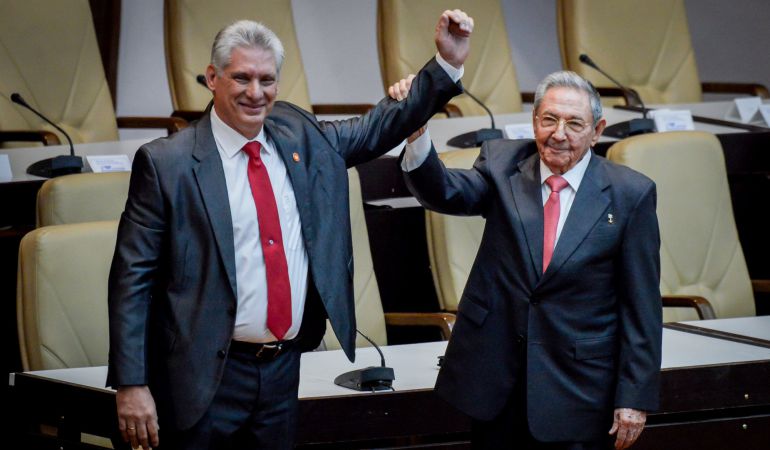 Viva Fidel Y Raúl Y Díaz Canel Internacional Cadena SER