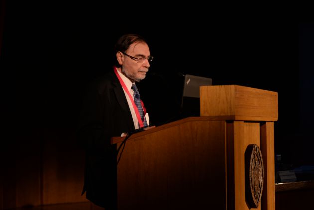 El Dr. José Ordovás, el pasado 11 de abril, durante su ponencia en el XII Congreso Internacional de Nutrición, Alimentación y Dietética. El Dr. José Ordovás, el pasado 11 de abril, durante su ponencia en el XII Congreso Internacional de Nutrición, Alimentación y Dietética.