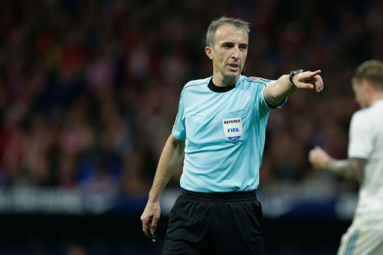 Fernández Borbalán durante un derbi madrileño Fernández Borbalán durante un derbi madrileño