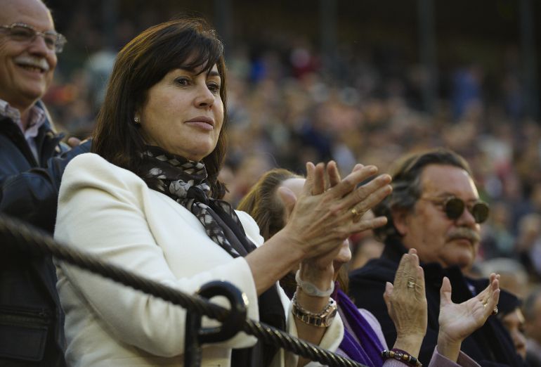 Comienzan los trámites para hacer Duquesa de Franco a la nieta del dictador Comienzan los trámites para hacer Duquesa de Franco a la nieta del dictador