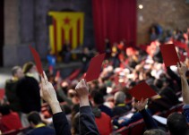 La CUP mantiene la abstención y hará posible la investidura de Torra