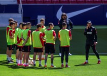 A Lyon con toda la plantilla
