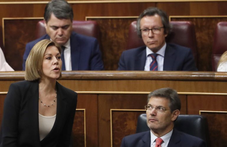 María Doleres de Cospedal, junto a Rafael Catalá. María Doleres de Cospedal, junto a Rafael Catalá.