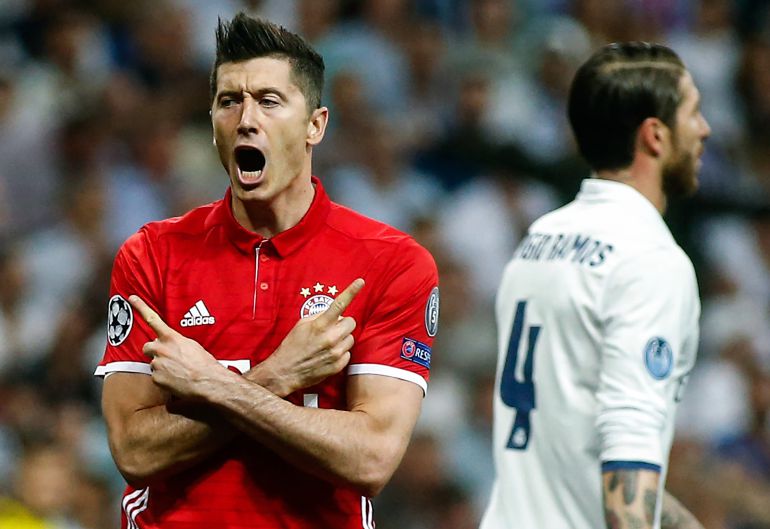 Lewandowski celebra un gol ante el Real Madrid Lewandowski celebra un gol ante el Real Madrid