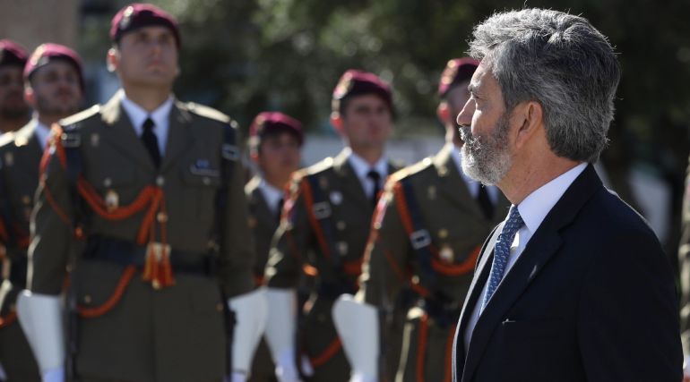 Acto de izado solemne de bandera con motivo del IV aniversario de la proclamación del Rey Felipe VI Acto de izado solemne de bandera con motivo del IV aniversario de la proclamación del Rey Felipe VI