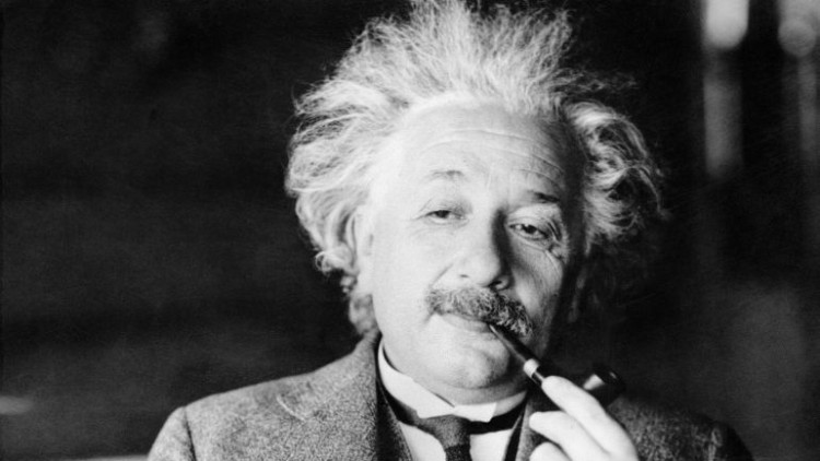 Einstein tiene razón también fuera de nuestra galaxia