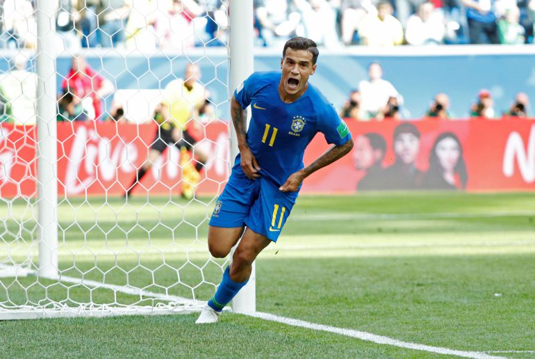 Coutinho celebra el gol de Brasil en el descuento Coutinho celebra el gol de Brasil en el descuento